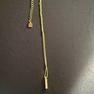 Elegant Gold Necklace